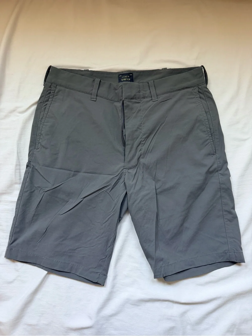 J. Crew Men's Slate Gray Flat Front Stretch Shorts